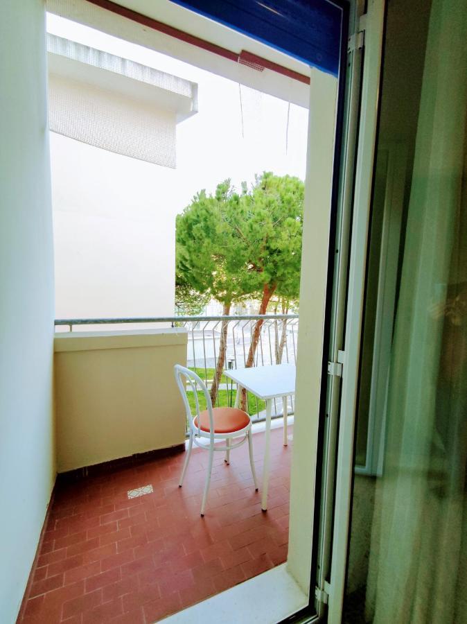 Hotel Adria B&B - Colazione Fino Alle 12 Misano Adriatico Exterior photo